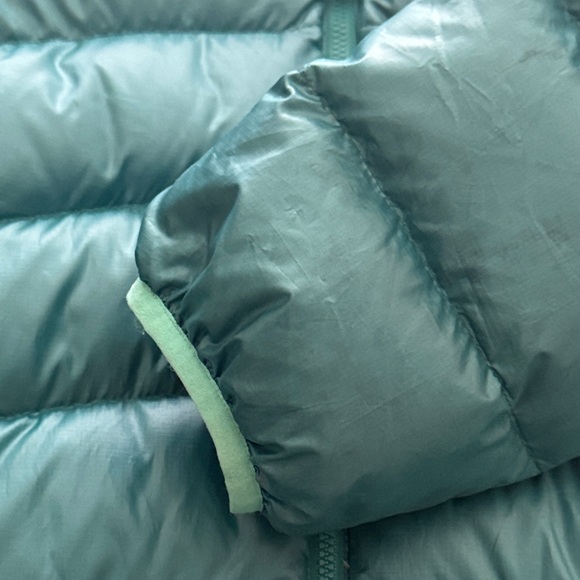 Patagonia Aqua Hooded Jacket - Picture 6 of 8